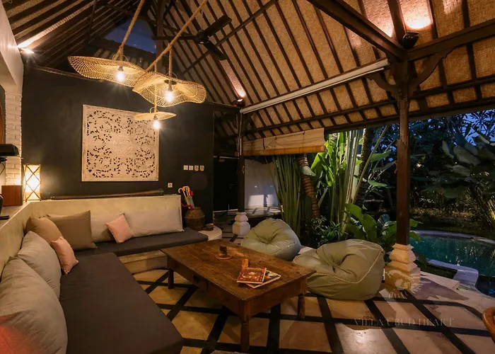 Heart - Walkable Private In Centre